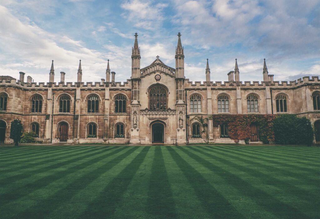 Best consultancy agency offering UK education advice and scholarship opportunities.